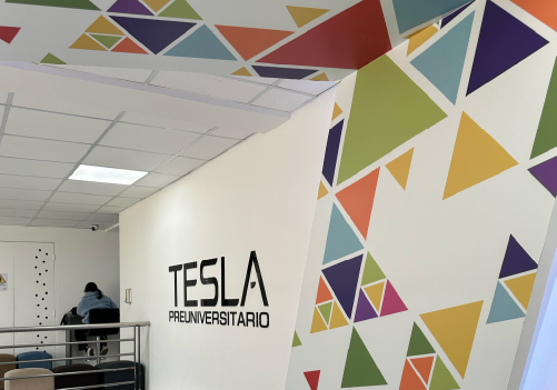 Sede Tobalaba del Preuniversitario Tesla